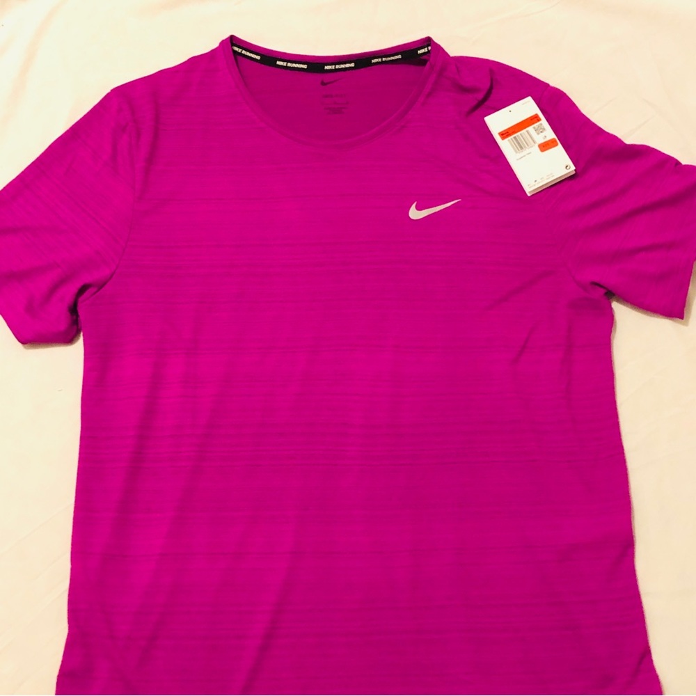 Men’s Nike dri-fit purple running shirt size L